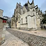 Amboise A Castle Life *